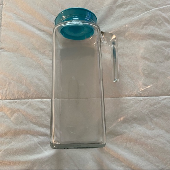 Glass Pitcher - Picture 5 of 9